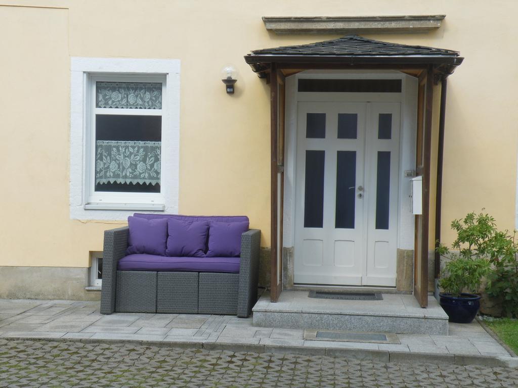Am Lindenbaum Bed & Breakfast Зебниц Екстериор снимка